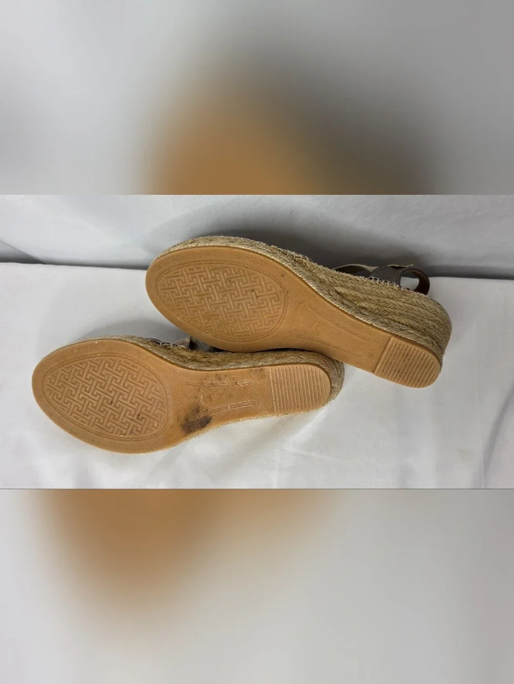 TONI PONS Origens Metallic Bronze Closed Toe Wedge Espadrilles Size 39